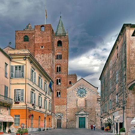 La Casa Dei Nonni Lejlighed Albenga Eksteriør billede